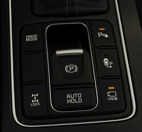 Kia Sorento III Prime с пробегом 2017 года, цена 3 300 000 рублей, 66533 км, внедорожник, Автокод Объявления