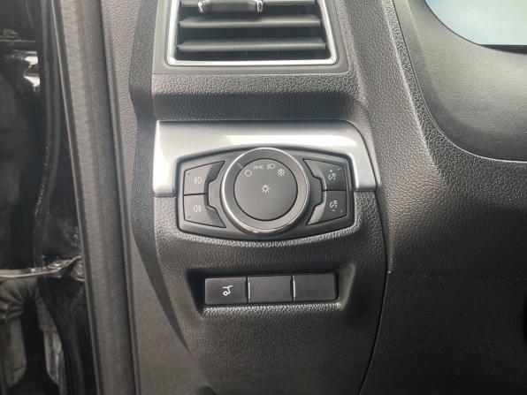 Ford Explorer V Рестайлинг с пробегом 2018 года, цена 2 399 000 рублей, 190360 км, внедорожник, Автокод Объявления