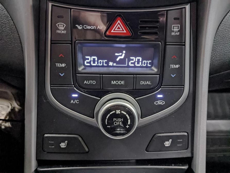 Hyundai Elantra V (MD) Рестайлинг Москва  - изображение 28