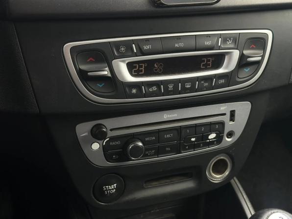 Renault Megane III Рестайлинг с пробегом 2013 года, цена 620 000 рублей, 193027 км, хэтчбек, Автокод Объявления