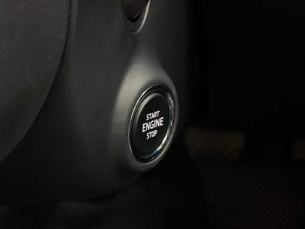 Skoda Superb III Рестайлинг с пробегом 2024 года, цена 3 620 000 рублей, 38400 км, лифтбек, Автокод Объявления