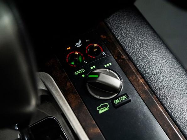 Toyota Land Cruiser 200 Series с пробегом 2008 года, цена 2 600 000 рублей, 324581 км, внедорожник, Автокод Объявления