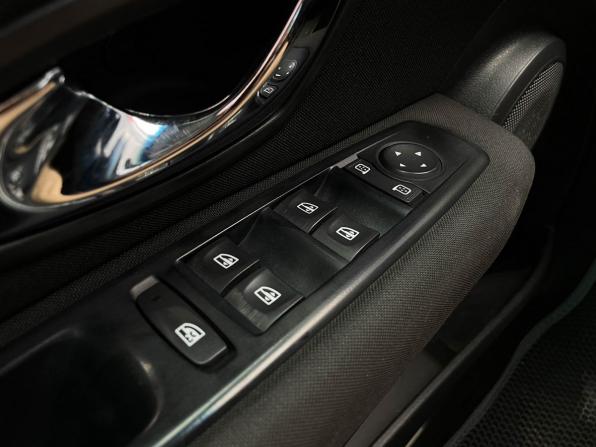 Renault Fluence I с пробегом 2012 года, цена 497 000 рублей, 279267 км, седан, Автокод Объявления
