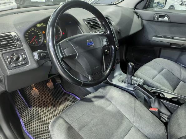 Volvo S40 II с пробегом 2006 года, цена 490 000 рублей, 205000 км, седан, Автокод Объявления