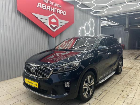 Kia Sorento III Prime Рестайлинг с пробегом 2018 года, цена 2 100 000 рублей, 252895 км, внедорожник, Автокод Объявления
