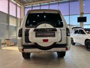 Mitsubishi Pajero IV Рестайлинг 1 Москва  - изображение 21