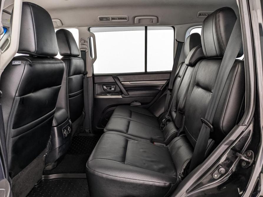 Mitsubishi Pajero IV Рестайлинг 1 Москва  - изображение 18