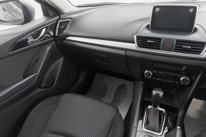 Mazda Axela III с пробегом 2015 года, цена 1 469 000 рублей, 133000 км, седан, Автокод Объявления