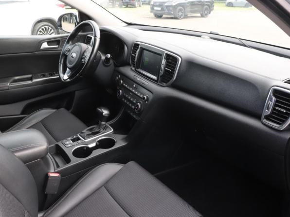 Kia Sportage IV с пробегом 2016 года, цена 2 050 000 рублей, 125137 км, внедорожник, Автокод Объявления