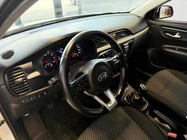 Kia Rio IV с пробегом 2017 года, цена 1 349 000 рублей, 100000 км, седан, Автокод Объявления