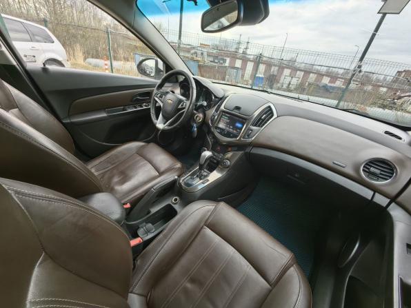 Chevrolet Cruze I Рестайлинг с пробегом 2013 года, цена 599 000 рублей, 224150 км, хэтчбек, Автокод Объявления