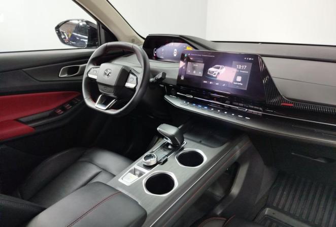 Changan UNI-S (CS55 Plus) I с пробегом 2024 года, цена 2 370 000 рублей, 29711 км, внедорожник, Автокод Объявления