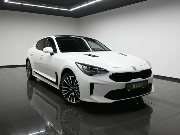 Kia Stinger I с пробегом 2019 года, цена 2 345 000 рублей, 177554 км, лифтбек, Автокод Объявления