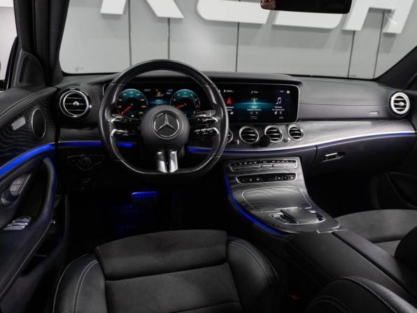 Mercedes-Benz E-Класс V (W213 S213 C238) Рестайлинг с пробегом 2021 года, цена 4 050 000 рублей, 57681 км, седан, Автокод Объявления