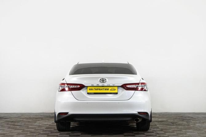 Toyota Camry VIII (XV70) Рестайлинг с пробегом 2021 года, цена 2 999 000 рублей, 64600 км, седан, Автокод Объявления