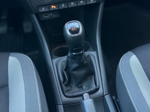 Skoda Rapid I Рестайлинг с пробегом 2019 года, цена 1 280 000 рублей, 76898 км, лифтбек, Автокод Объявления