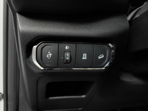Haval Jolion I Рестайлинг с пробегом 2024 года, цена 1 999 000 рублей, 11217 км, внедорожник, Автокод Объявления