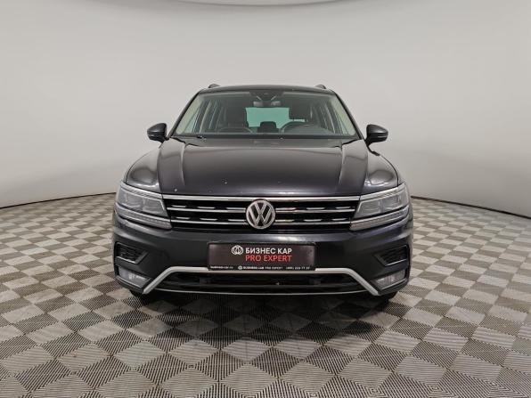 Volkswagen Tiguan II с пробегом 2019 года, цена 2 655 000 рублей, 112049 км, внедорожник, Автокод Объявления
