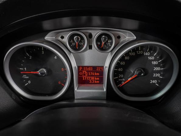 Ford Kuga I с пробегом 2011 года, цена 1 179 000 рублей, 177238 км, внедорожник, Автокод Объявления