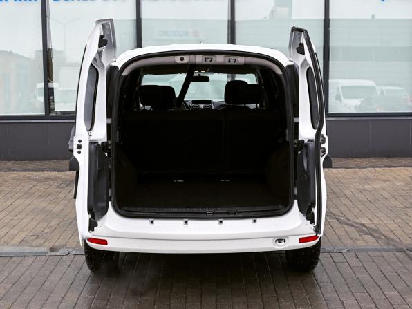 Lada (ВАЗ) Largus I Рестайлинг с пробегом 2024 года, цена 1 370 000 рублей, 49946 км, универсал, Автокод Объявления
