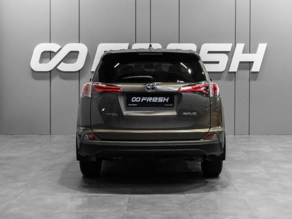 Toyota RAV4 IV (XA40) Рестайлинг с пробегом 2017 года, цена 2 099 000 рублей, 207366 км, внедорожник, Автокод Объявления