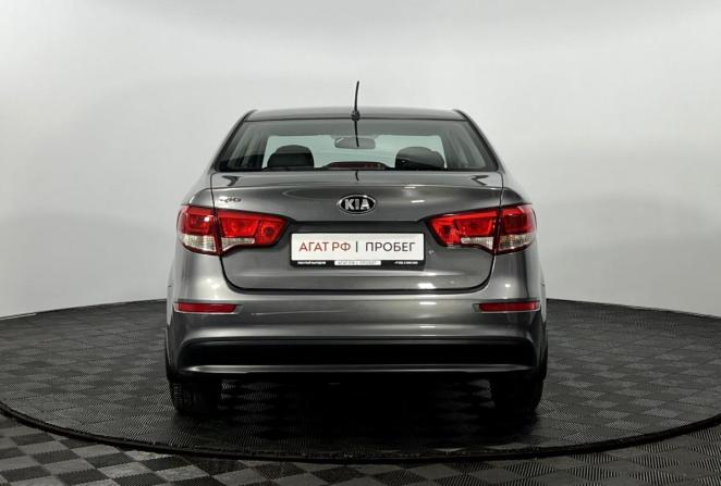 Kia Rio III Рестайлинг с пробегом 2015 года, цена 1 100 000 рублей, 67187 км, седан, Автокод Объявления