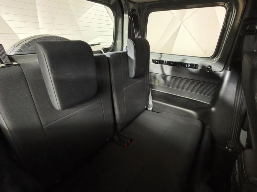 Suzuki Jimny IV Москва  - изображение 16