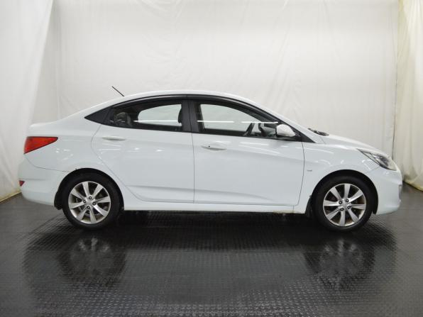 Hyundai Solaris I с пробегом 2011 года, цена 679 000 рублей, 169990 км, седан, Автокод Объявления