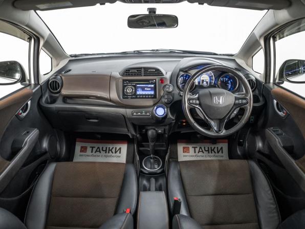 Honda Fit Shuttle I с пробегом 2012 года, цена 880 500 рублей, 205348 км, универсал, Автокод Объявления