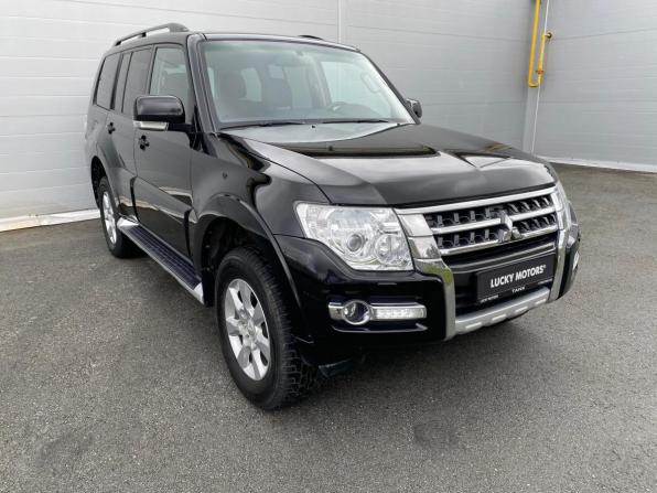 Mitsubishi Pajero IV Рестайлинг 2 с пробегом 2015 года, цена 2 474 000 рублей, 200503 км, внедорожник, Автокод Объявления