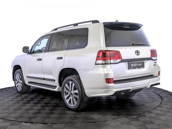 Toyota Land Cruiser 200 Series Рестайлинг 2 с пробегом 2020 года, цена 8 700 000 рублей, 91955 км, внедорожник, Автокод Объявления