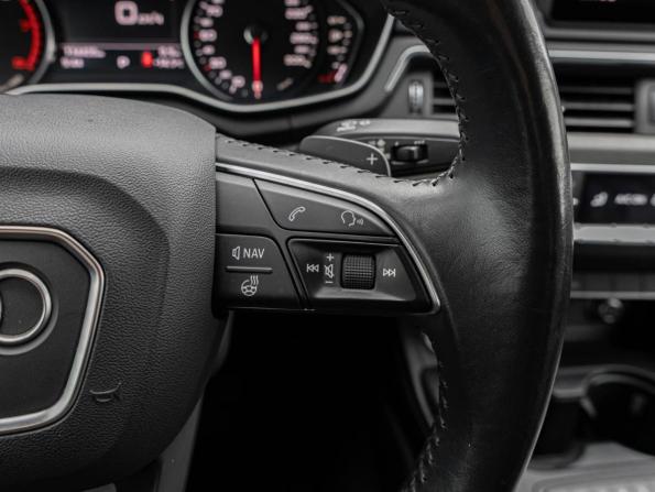 Audi A4 V (B9) с пробегом 2019 года, цена 2 349 000 рублей, 134406 км, седан, Автокод Объявления
