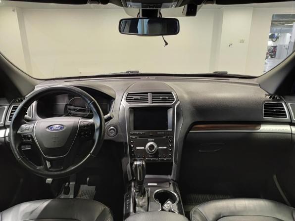 Ford Explorer V Рестайлинг 2 с пробегом 2018 года, цена 2 780 000 рублей, 135829 км, внедорожник, Автокод Объявления