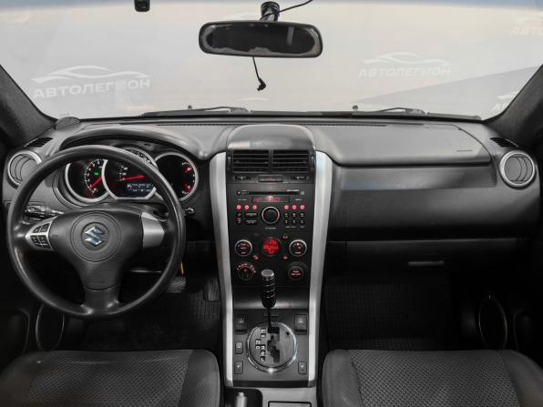 Suzuki Grand Vitara II Рестайлинг с пробегом 2011 года, цена 1 100 000 рублей, 188000 км, внедорожник, Автокод Объявления