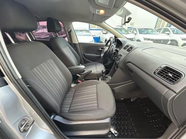 Volkswagen Polo V Рестайлинг с пробегом 2016 года, цена 805 000 рублей, 169435 км, седан, Автокод Объявления