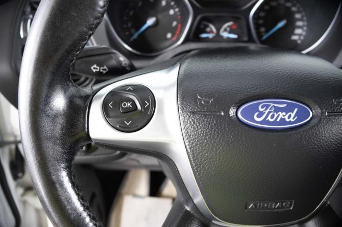Ford Kuga II с пробегом 2014 года, цена 1 359 000 рублей, 187779 км, внедорожник, Автокод Объявления