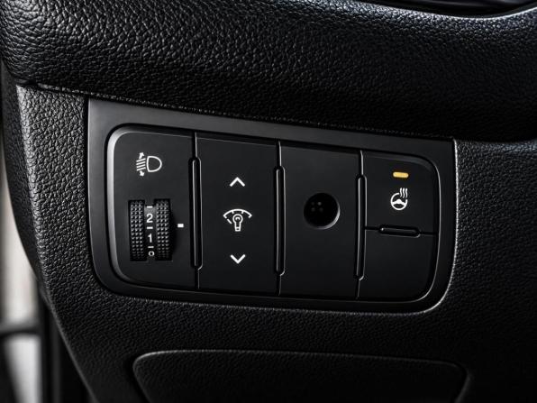 Kia Ceed II с пробегом 2015 года, цена 1 049 000 рублей, 238828 км, универсал, Автокод Объявления