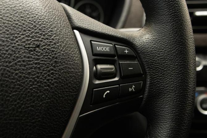 BMW 3 серии VI (F3x) Рестайлинг с пробегом 2016 года, цена 2 175 000 рублей, 72400 км, седан, Автокод Объявления
