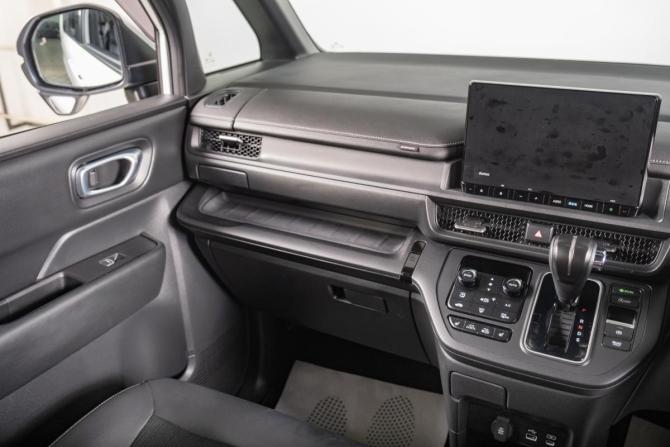 Honda Stepwgn VI с пробегом 2022 года, цена 3 499 000 рублей, 17000 км, минивэн, Автокод Объявления