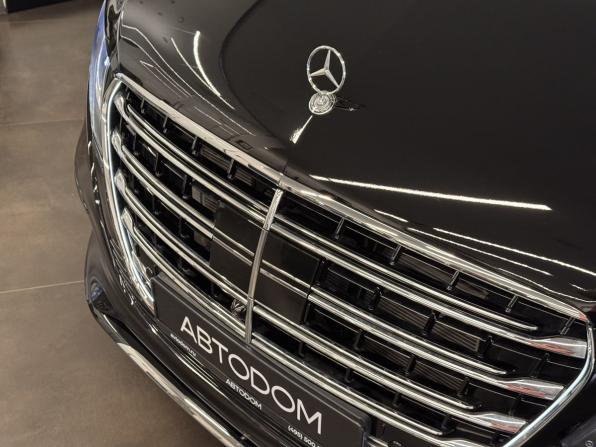 Mercedes-Benz V-Класс III (W447) Рестайлинг 2 с пробегом 2025 года, цена 18 000 000 рублей, 30 км, минивэн, Автокод Объявления
