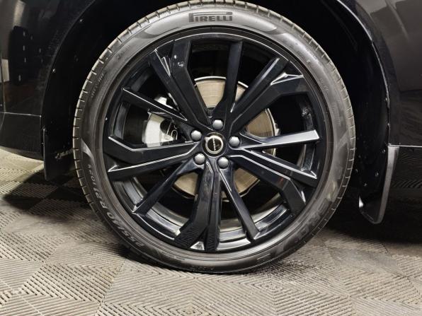 Volvo XC60 II Рестайлинг с пробегом 2025 года, цена 6 495 000 рублей, 14631 км, внедорожник, Автокод Объявления