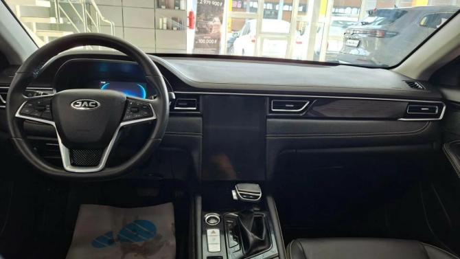 JAC J7 I с пробегом 2022 года, цена 1 484 000 рублей, 14000 км, хэтчбек, Автокод Объявления