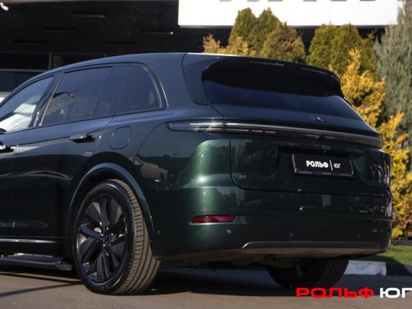 Li Auto (Lixiang) L7 I Рестайлинг с пробегом 2025 года, цена 7 388 000 рублей, 32890 км, внедорожник, Автокод Объявления