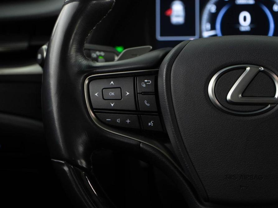 Lexus ES VII Москва  - изображение 16