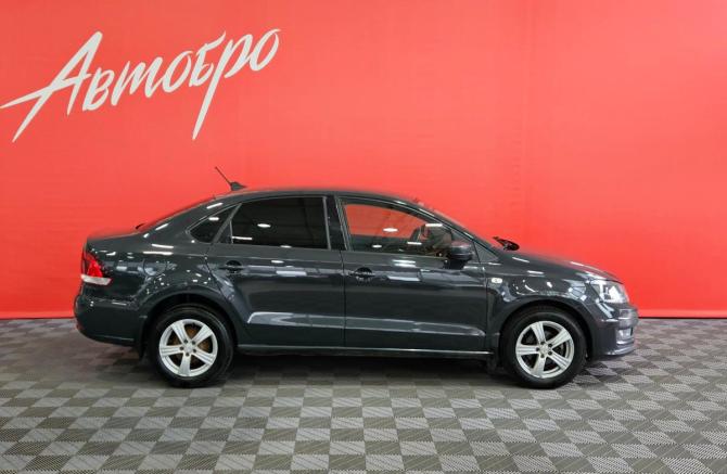 Volkswagen Polo V Рестайлинг с пробегом 2018 года, цена 1 155 000 рублей, 138118 км, седан, Автокод Объявления