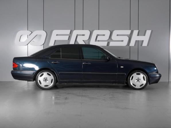 Mercedes-Benz E-Класс II (W210 S210) с пробегом 1998 года, цена 1 069 000 рублей, 307789 км, седан, Автокод Объявления