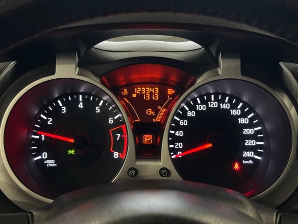 Nissan Juke I с пробегом 2012 года, цена 957 000 рублей, 123212 км, внедорожник, Автокод Объявления