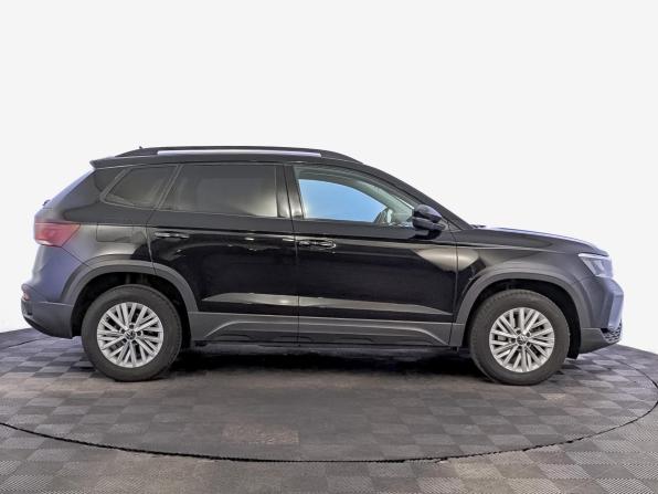 Volkswagen Taos I с пробегом 2022 года, цена 2 499 000 рублей, 59306 км, внедорожник, Автокод Объявления