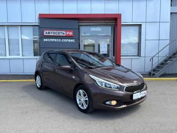 Kia Ceed II с пробегом 2012 года, цена 1 057 810 рублей, 179988 км, хэтчбек, Автокод Объявления