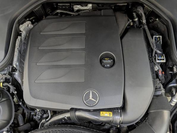 Mercedes-Benz E-Класс V (W213 S213 C238) Рестайлинг с пробегом 2021 года, цена 4 350 000 рублей, 90148 км, седан, Автокод Объявления